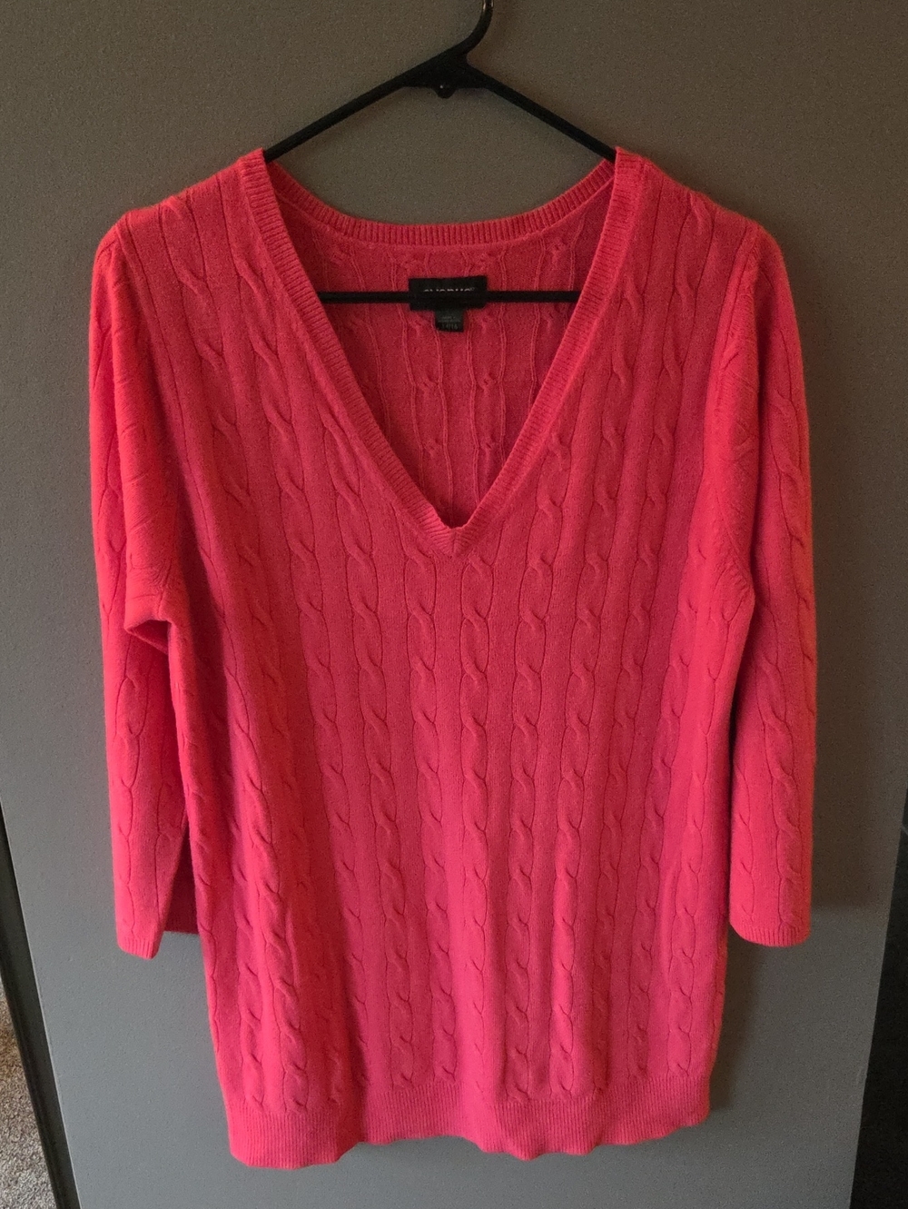 Avenue Cable-Knit V-Neck Sweater in Hot Pink